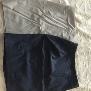 Above-the-knee Banana Republic business skirt